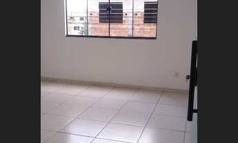 Imagem 2: Apartamento com 2 quartos na principal avenida da Vista Alegre/BM