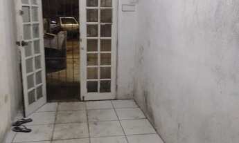 Imagem 2: Aluga-se kitnet ( casa pequena