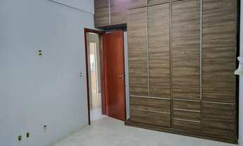 Imagem 4: Apartamento com quintal (164m2