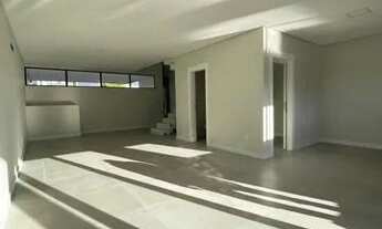 Imagem 4: C- Casa alto padrão fundo lago, 03 suítes e jacuzzi externa no Cond. Acqua no Deltaville