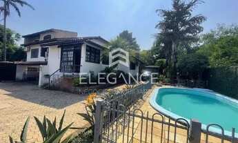 Imagem: Porto Alegre - Casa Padrão - Jardim Sabará