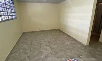 Imagem 3: QE 01 - EXCELENTE CASA 02 QTOS + BARRACO DE FUNDOS