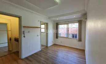 Imagem 2: Apartamento de 02 dormitórios para alugar no bairro Petrópolis