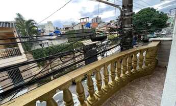 Imagem 2: Sobrado para Venda em Guarulhos, Jardim Dourado, 3 dormitórios, 1 suíte, 3 banheiros, 2 va