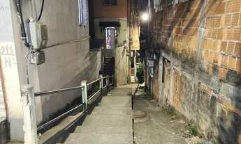 Imagem 4: 2 qts livre de água e luz $600