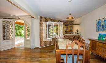 Imagem 2: Casa de Condomínio à Venda - Vila Del Rey, 3 Quartos, 256 m2