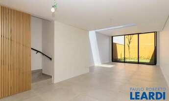 Imagem 3: SOBRADO - ACLIMAÇÃO - SP