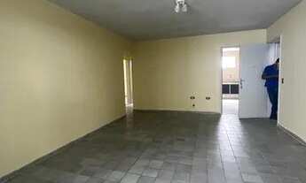 Imagem 2: LOCAÇÃO APTO 3 QTOS,SL AMPLA COM VARANDA, DCE, COZ, APTO ANTIGO, VALOR INCLUSO TAXAS.LER O