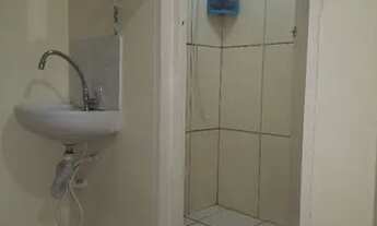 Imagem 6: Quarto semimobiliado no centro, livre de custos, $ 700,00