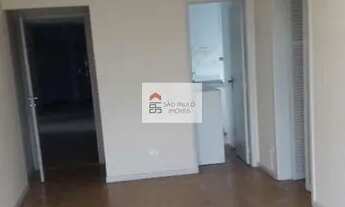 Imagem 2: Apartamento com 2 dormitórios, 1 wc social, sala. Fora de rota