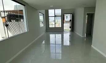 Imagem 5: Casa de condomínio para venda tem 260 metros quadrados com 4 quartos