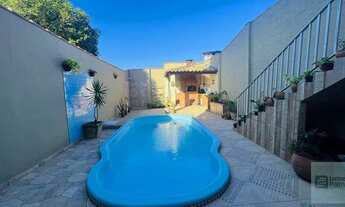 Imagem: Vendo Casa com piscina com 3 quartos na