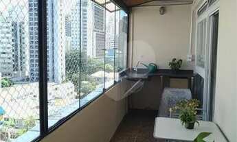 Imagem 5: Apartamento duplex, espaçoso, ensolarado. Ideal para uma bela modernização