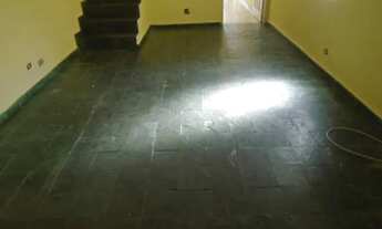 Imagem 7: Casa para aluguel possui 132 metros quadrados com 3 quartos em Jardim das Imbuias - São Pa