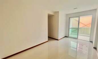 Imagem 2: Apartamento com 3 quartos, suíte, armários, varanda, 2 vgs e lazer em Jardim Camburi - Vit