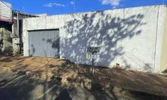 Imagem: Casa para aluguel, 2 quartos, 2 vagas, LARANJEIRAS