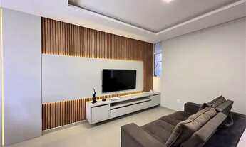 Imagem 7: Residência Exclusiva: 3 Suítes, 1 dormitório, Área Gourmet e Captação de Energia Solar no