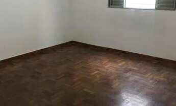 Imagem 3: Térrea para aluguel possui 90 metros quadrados com 3 quartos