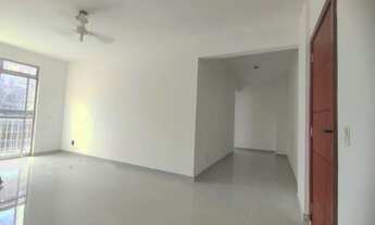 Imagem 3: OPORTUNIDADE MADUREIRA - REFORMADO - VARANDA, 2 DORMITÓRIOS, DEPENDENCIA COMPLETA E VAGA D