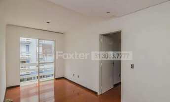 Imagem 7: Apartamento para venda tem 77 metros quadrados com 3 quartos em Passo da Areia - Porto Ale