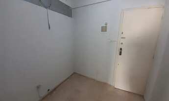 Imagem 7: Apartamento para venda tem 38 metros quadrados com 1 quarto em Catete - Rio de Janeiro - R