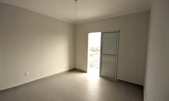 Imagem: SOBRADO COM VISTA DA PEDRA, RECREIO MARISTELA