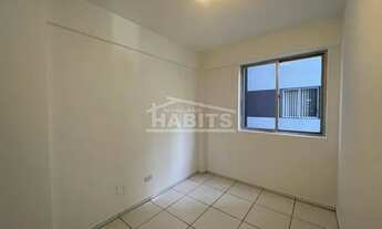 Imagem 7: APARTAMENTO com 2 dormitórios para alugar com 69.6m² por R$ 1.300,00 no bairro Água Verde