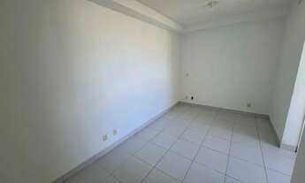 Imagem: Laise mostra Oportunidade no Lacqua condomínio