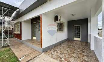 Imagem 2: CASA COM 2 DORMITÍRIOS À VENDA