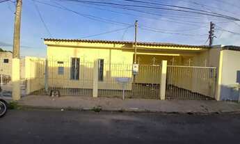 Imagem: Casa com 3 quartos no Bairro Tijucal
