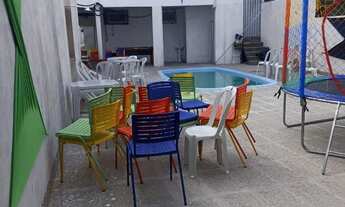 Imagem 2: Espaço para festa com piscina 700 reais