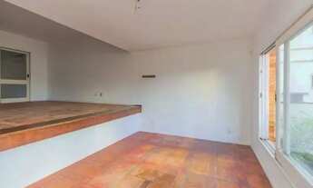 Imagem 5: Casa para Locação no Bairro Bela Vista 4 Dormitórios, Suíte com Closet