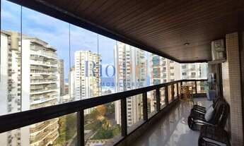 Imagem 2: Barra da Tijuca Apartamento no Summer Dream Reformado e Vista Mar