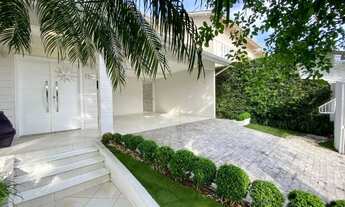 Imagem 2: Casa em condomínio com 04 dormitórios, no bairro Ponte do Imaruim, Palhoça/SC