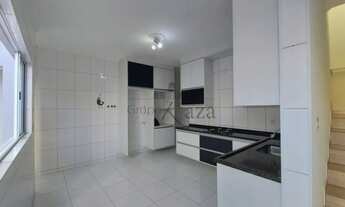 Imagem 6: Oportunidade - Casa Sobrado - Jardim Ismênia - 4 Dormitórios - 250m²