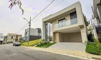 Imagem 2: Imóvel para venda tem 268 metros quadrados com 3 quartos em São Braz - Curitiba - PR