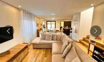 Imagem: Sobrado mobiliado com 3 dormitórios e pátio