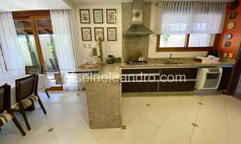 Imagem 7: Imóvel para aluguel de temporada, possui 600 metros quadrados com 5 quartos