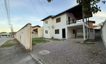 Imagem: Casa em Ingleses do Rio Vermelho