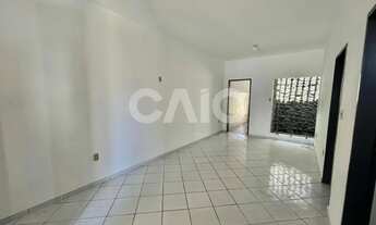 Imagem 4: Casa residencial em Tirol