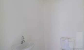 Imagem 6: Predio com conceito diferenciado, integrado à um prédio residencial e lojas no Térreo