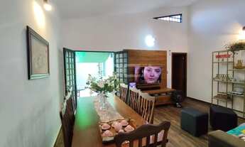 Imagem 2: Casa à venda em Vila Brasília, São Carlos: 2 dormitórios, suíte, garagem coberta