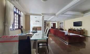 Imagem 9: Espaçosa Casa Duplex com 665,75 m² Conforto, Lazer e Localização Privilegiada!