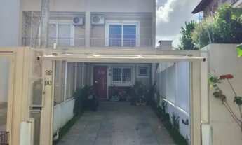 Imagem: Casa em Rua Ilari Arlindo Basei - Guarujá