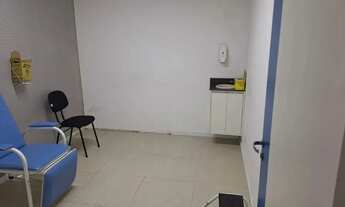 Imagem 7: EXCELENTE PARA CLÍNICA DE ESTETICA para aluguel com 190 m2 em Buraquinho - Lauro de Freita