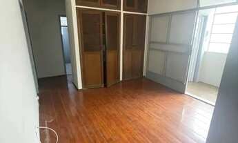 Imagem 4: Apartamento 3 quartos antigo