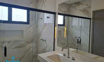 Imagem 5: Casa Residencial à Venda em Valinhos (Roncáglia) 241m² Internos, 307m² Total, Financiamen