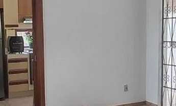 Imagem 7: Casa com 3 quartos e piscina na Trindade