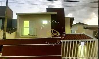 Imagem: CASA EM CONDOMÍNIO COM PISCINA E CHURRASQUEIRA