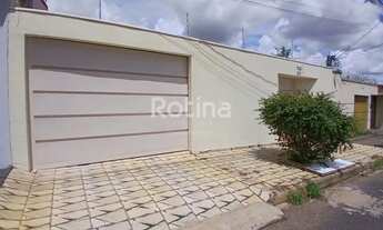 Imagem: Casa para alugar, 3 quartos, Granada - Uberlândia/MG